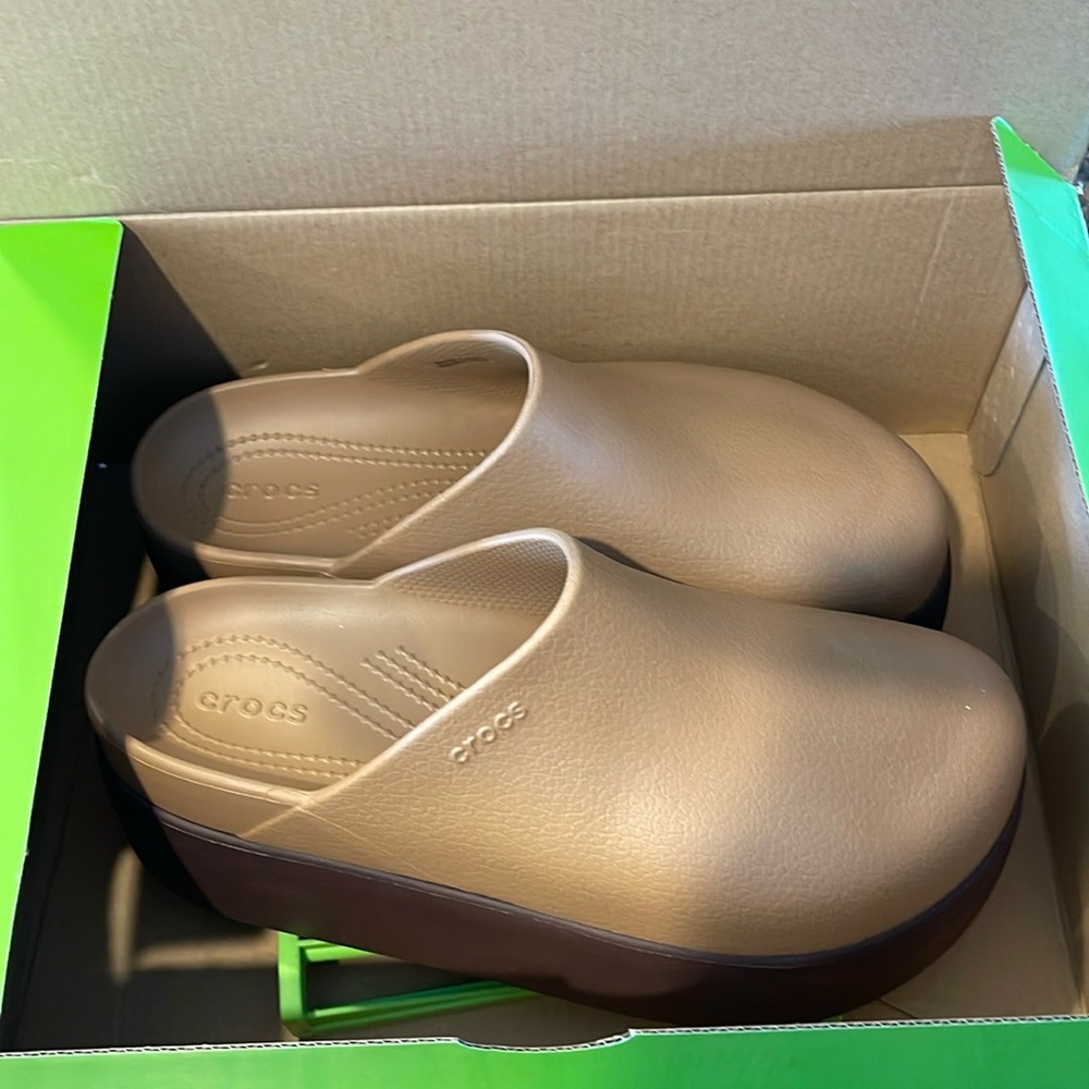 Crocs Dylan platforms
